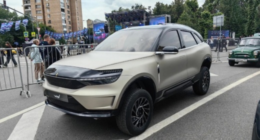 В Московском Транспортном Электрофестивале приняли участие автомобили, разработанные в рамках проекта по созданию универсальной композитной платформы