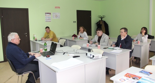 В Тольятти прошёл семинар по трудногорючим пластикам
