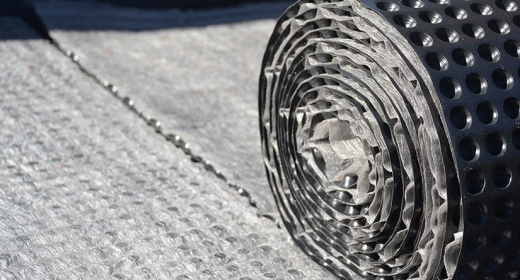 Российская компания расширяет линейку профилированных полимерных мембран для частного домостроения