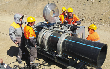 Соединение  ПЭ-труб нагретым инструментом встык