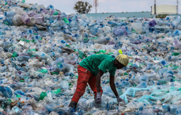 Первая линия рециклинга «из бутылки в бутылку» в Кении