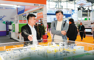Выставка AllinPlas в центре Китая